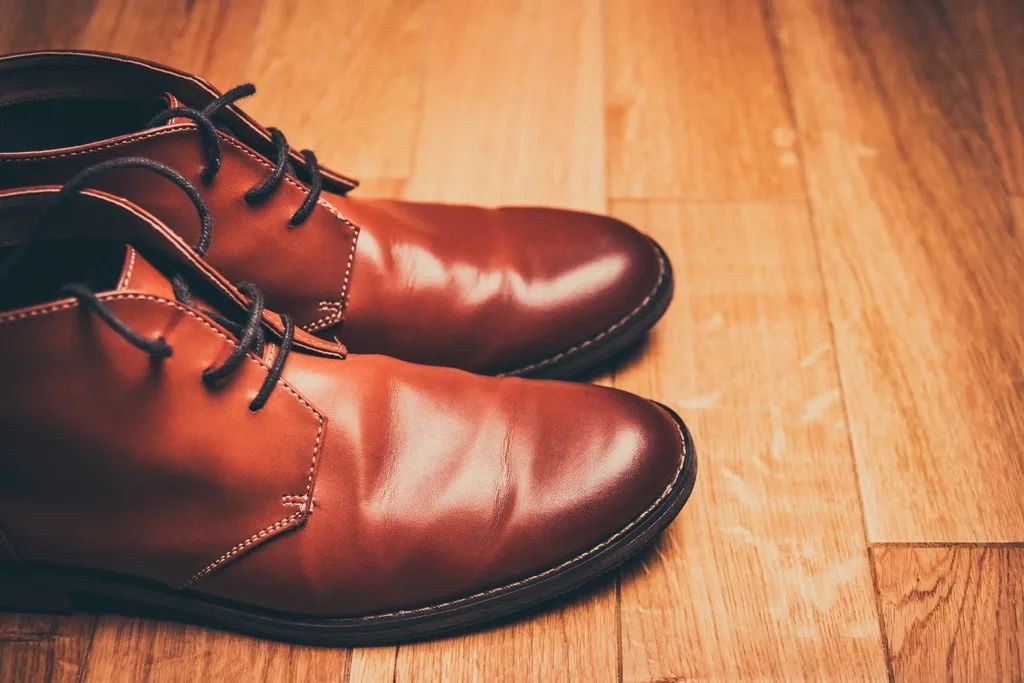 Zapatos de cuero café