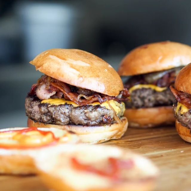 Hamburguesa doble con queso